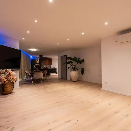 شقة Kings Landing 5 Stars Penthouse *