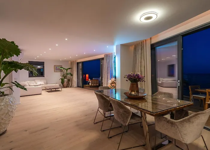 Appartamento Kings Landing 5 Stars Penthouse *