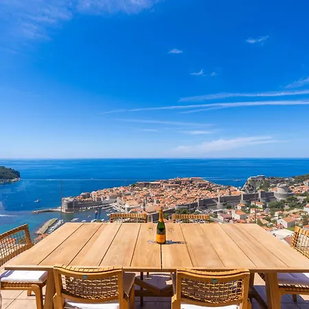 Kings Landing 5 Stars Penthouse * 杜布罗夫尼克