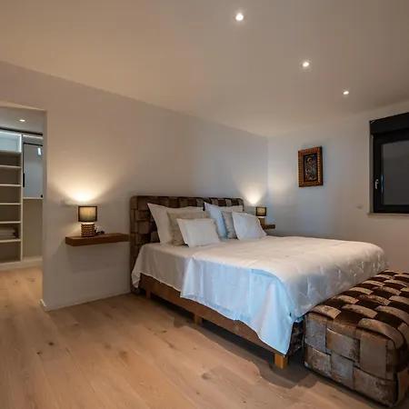 Kings Landing 5 Stars Penthouse