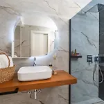Kings Landing 5 Stars Penthouse