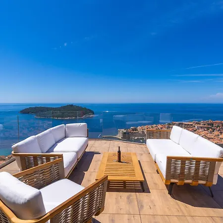 Kings Landing 5 Stars Penthouse * 두브로브니크