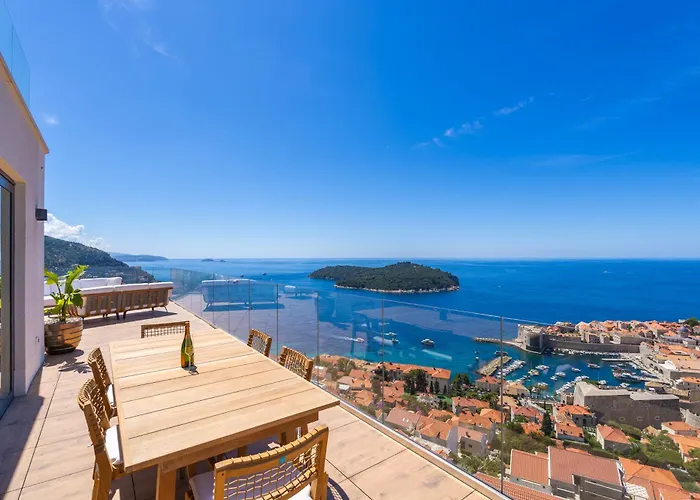 Kings Landing 5 Stars Penthouse * 두브로브니크